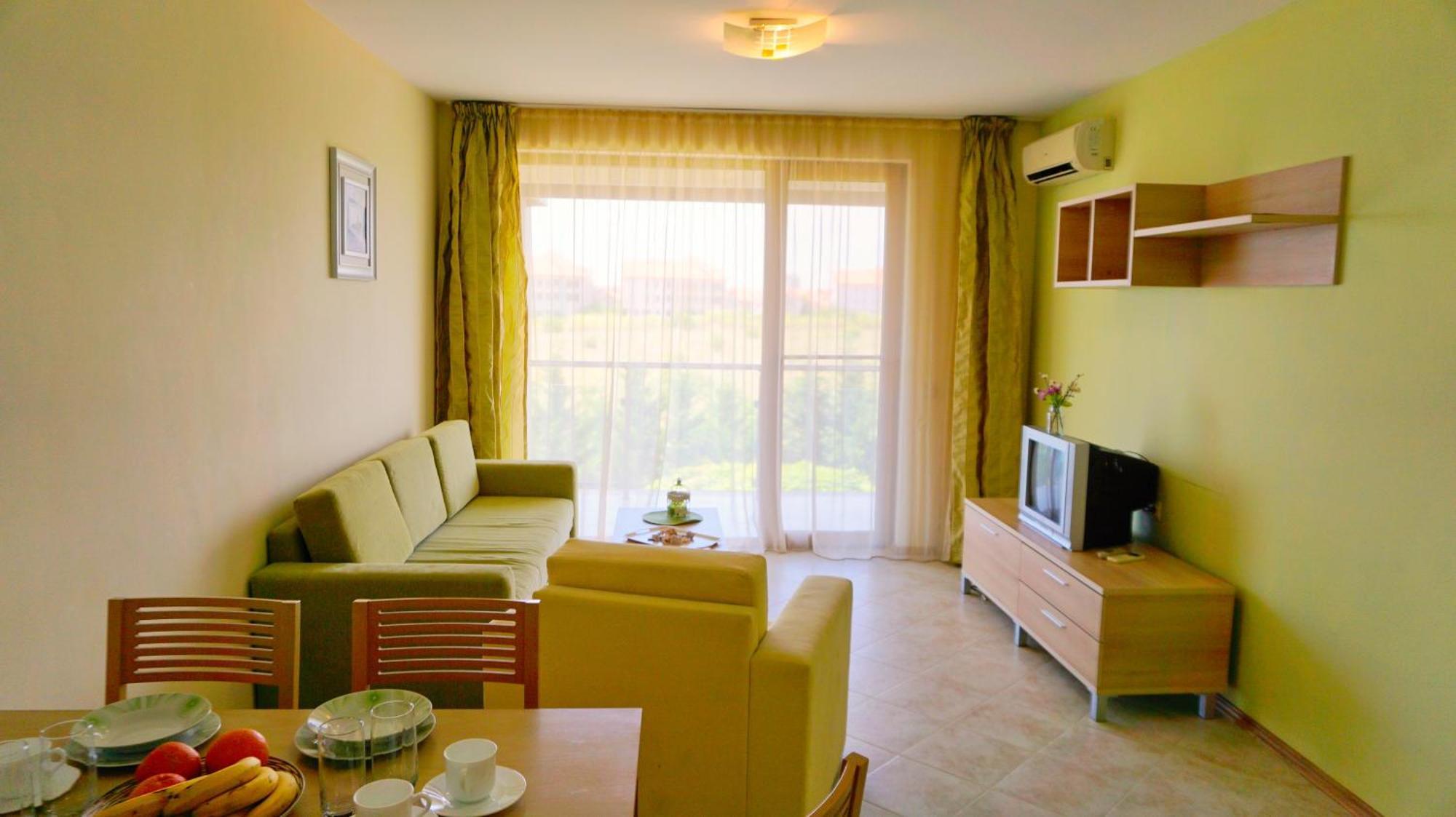 Морски Апартаменти Джулай Морнинг - July Morning Sea View Apartments Kavarna Ruang foto
